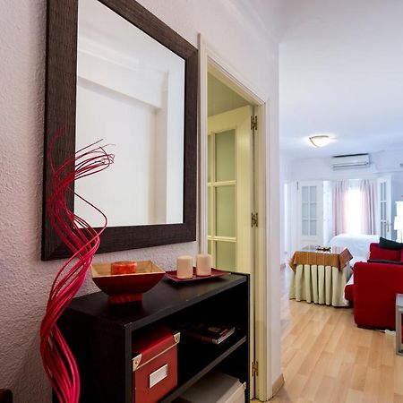 Cs Para Familias Junto A Plaza De San Marcos Sevilla Kültér fotó